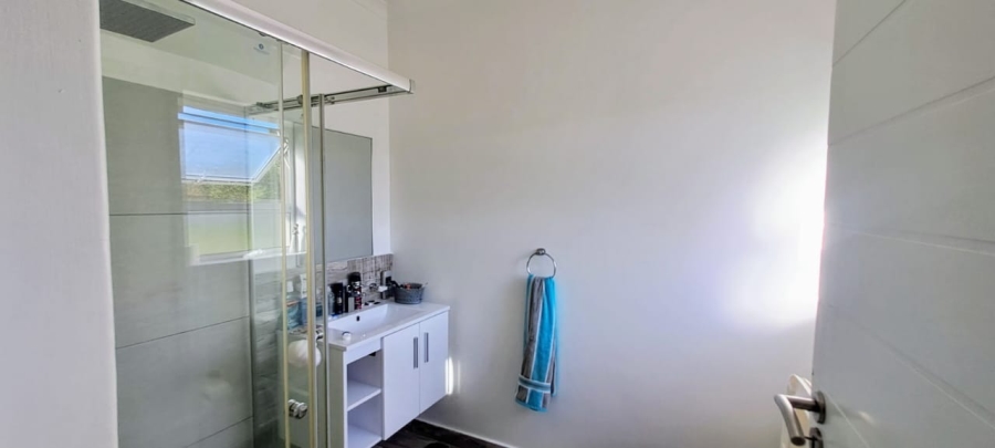4 Bedroom Property for Sale in Vermont Western Cape